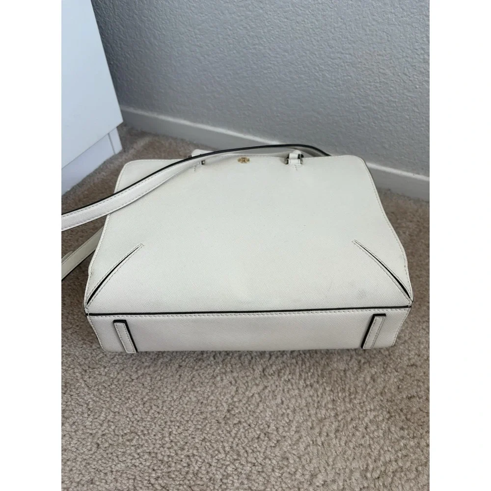 Tory Burch Robinson Zip Tote Bag with Magnetic Side Pockets VGUC